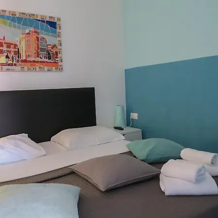 Four Bed & Breakfast