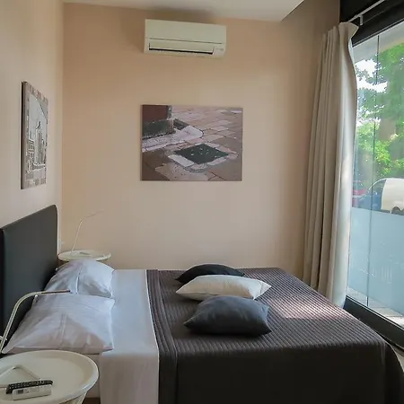 Four Bed & Breakfast Zara