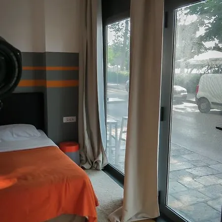 Bed & Breakfast Four 3*